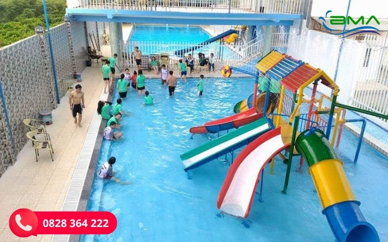 Bể Bơi Kinh Doanh