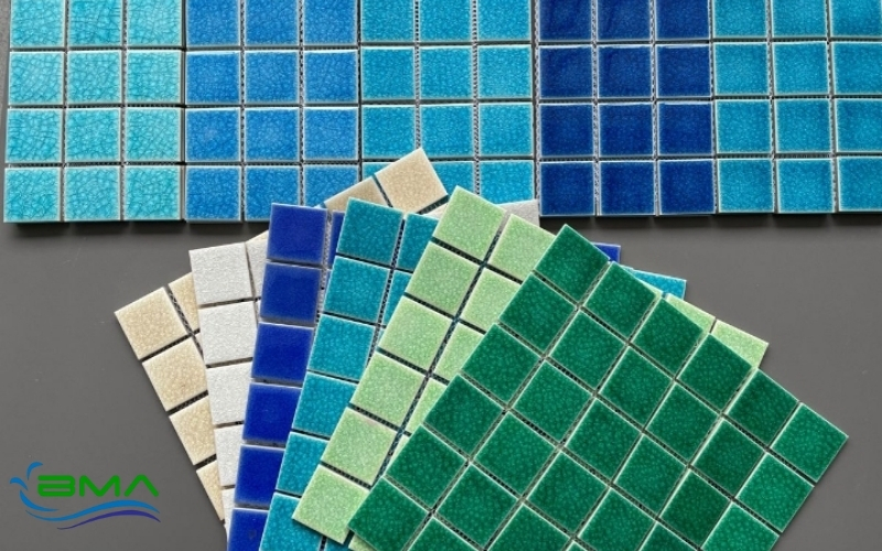 Gạch Mosaic Ốp Lòng Bể Bơi Gạch Mosaic Ốp Lòng Bể Bơi