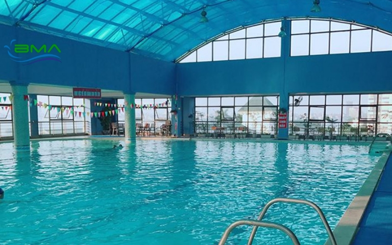 Tiêu chuẩn xây dựng bể bơi có mái che tự động