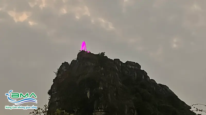 hoàn thiện đài phun nước hồ Núi Lở